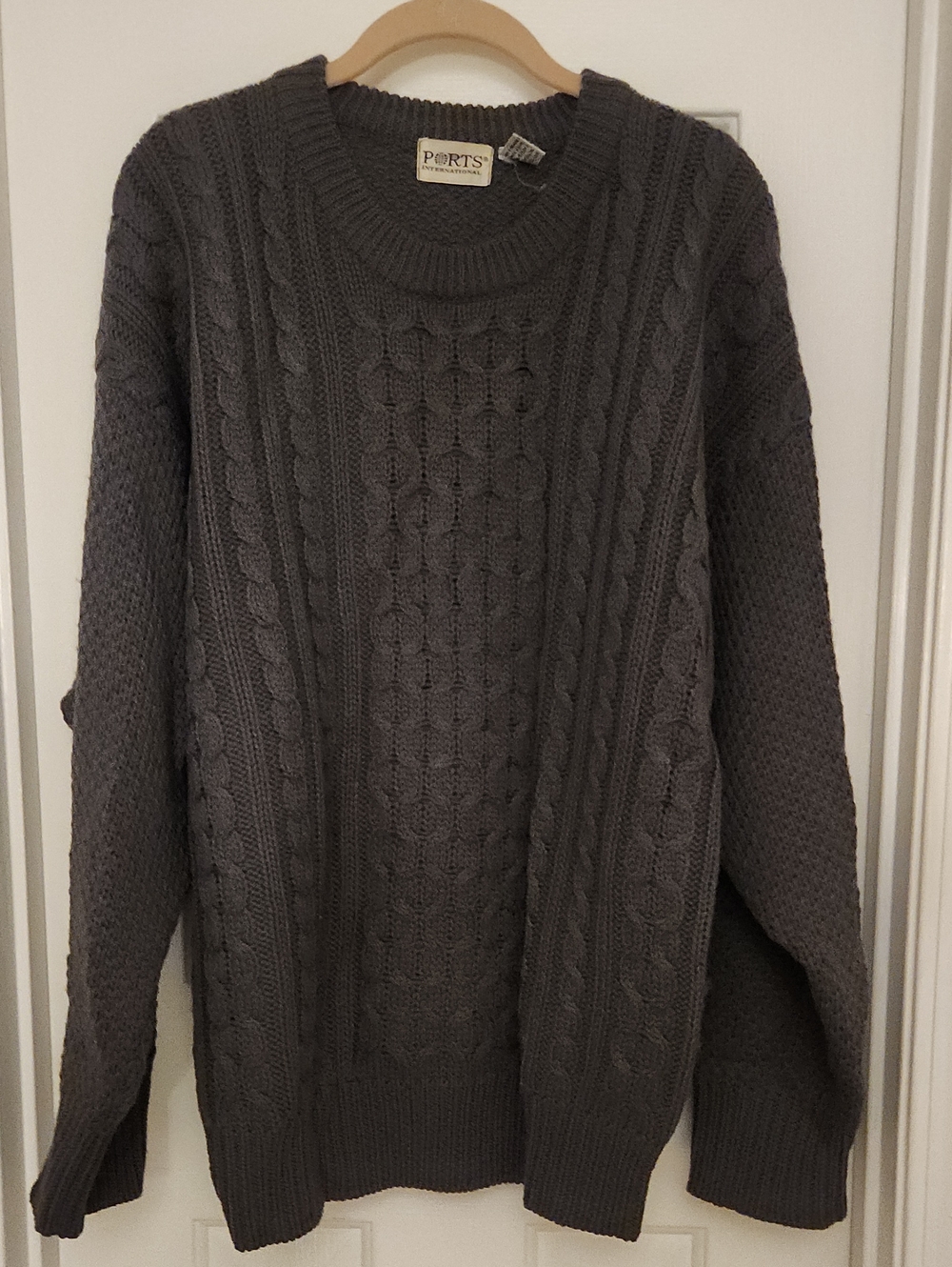 Vintage Ports International 100% Virgin Wool Cable Knit Sweater - Size XL